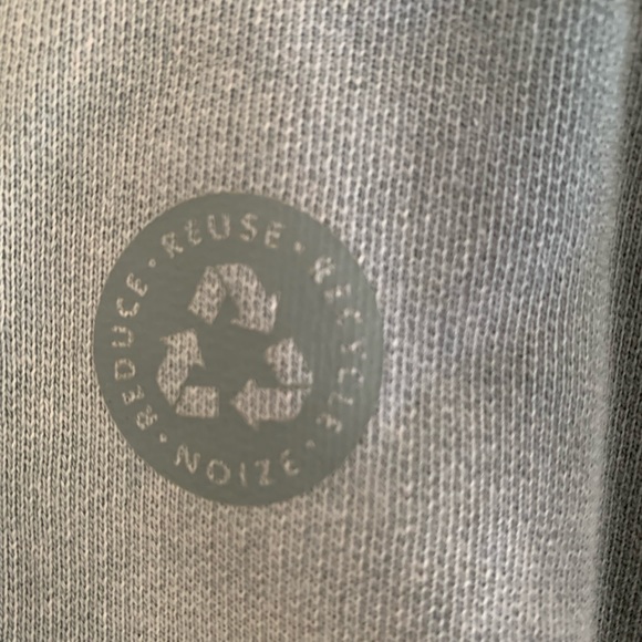 Noize medium (wears large) spruce-coloured crew neck sweater. Only worn twice. - Picture 4 of 4